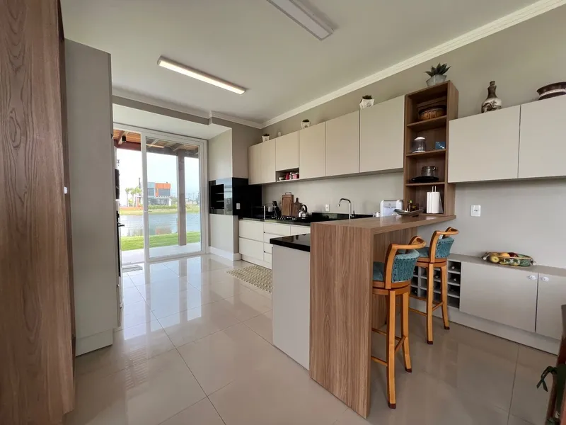 CASA EM CONDOMÍNIO RIVIERA: 8ª foto da galeria de imagens do imóvel