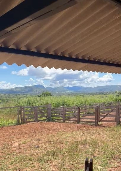 Fazenda à venda, 1.300 hectares em Nova Roma-GO. 600 ha agricultáveis.: 2ª foto da galeria de imagens do imóvel