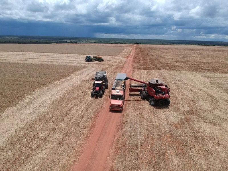 Fazenda para AGRICULTURA, 1.852 ha, em UNAÍ-MG. Com 7 pivôs: 1ª foto da galeria de imagens do imóvel