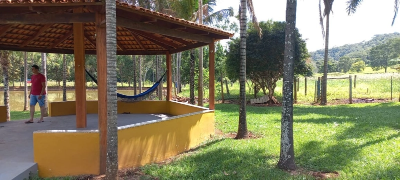 Fazenda de LUXO em Luziânia-GO, 140,36 Ha). Estrutura cinematográfica.: 3ª foto da galeria de imagens do imóvel