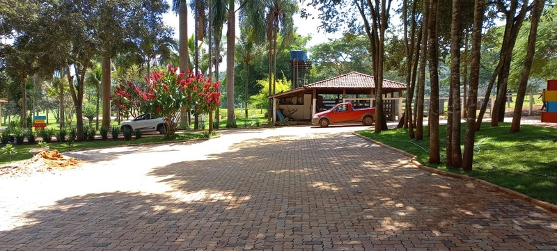 Fazenda de LUXO em Luziânia-GO, 140,36 Ha). Estrutura cinematográfica.: 15ª foto da galeria de imagens do imóvel