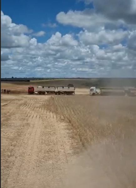 Fazenda grande para SOJA em Unaí - MG: 5ª foto da galeria de imagens do imóvel