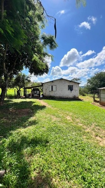 Fazenda para GADO em Araguari-MG: 3ª foto da galeria de imagens do imóvel