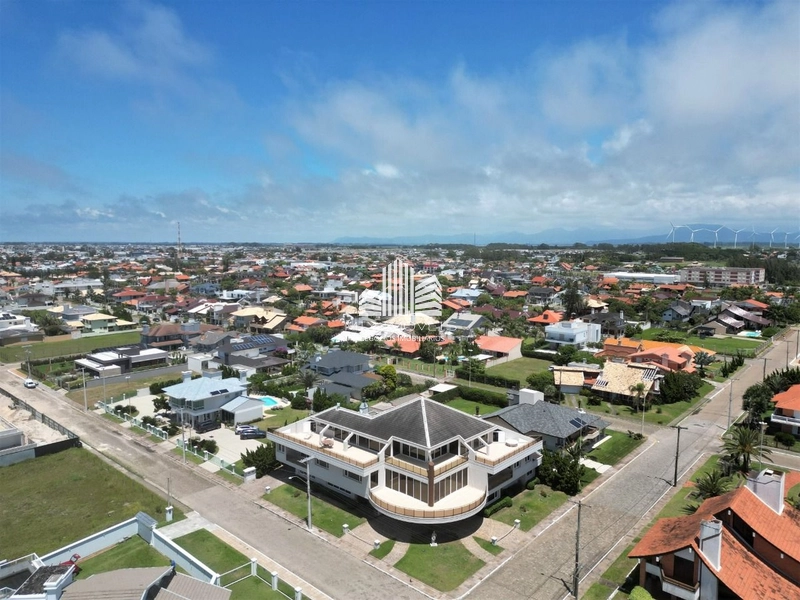 Maravilhosa mansão com três pavimentos, em Atlântida Xangri-lá RS.: 38ª foto da galeria de imagens do imóvel