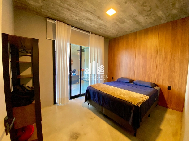 Casa frente leste com piscina e quadra de vôlei!: 21ª foto da galeria de imagens do imóvel