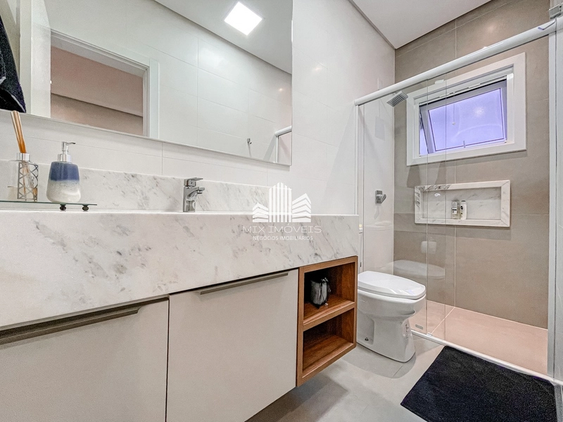Linda casa térrea beira lago, no Condomínio Riviera.: 31ª foto da galeria de imagens do imóvel