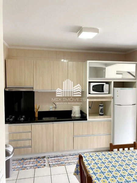 Lindo duplex no centro de Xangri-lá.: 4ª foto da galeria de imagens do imóvel