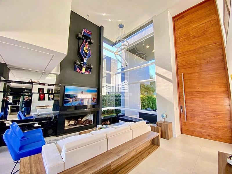 Magnifica casa sobrado, beira lago no condomínio Enseada.: 12ª foto da galeria de imagens do imóvel