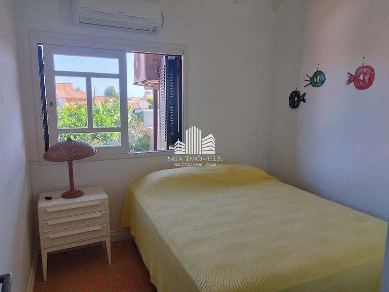 Excelente Sobrado Duplex, a uma quadra do mar Centro Xangri-lá RS.: 8ª foto da galeria de imagens do imóvel