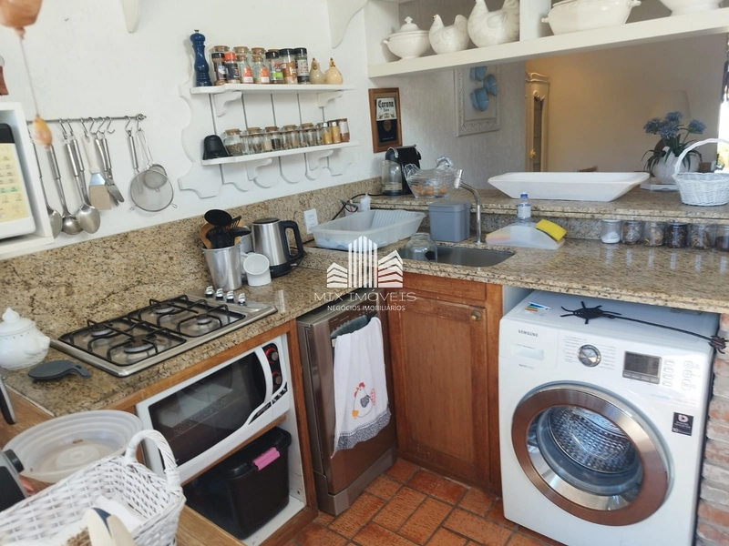 Excelente Sobrado Duplex, a uma quadra do mar Centro Xangri-lá RS.: 7ª foto da galeria de imagens do imóvel
