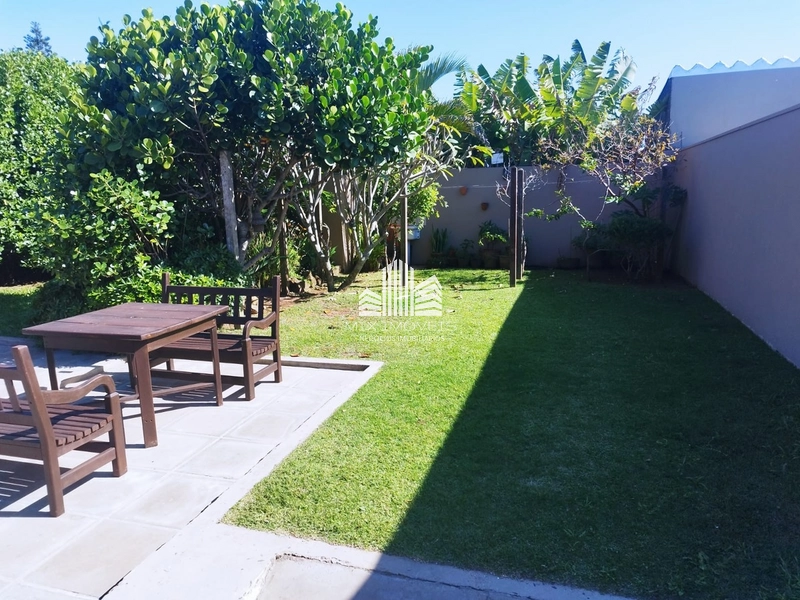 Excelente Sobrado Duplex, a uma quadra do mar Centro Xangri-lá RS.: 12ª foto da galeria de imagens do imóvel