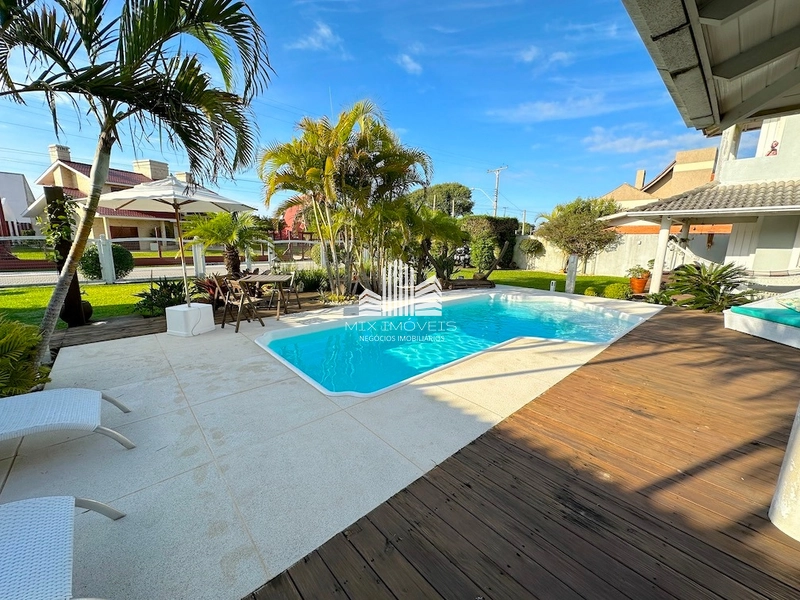 Magnifico Sobrado com piscina Noiva do Mar Xangri-lá RS.: 2ª foto da galeria de imagens do imóvel