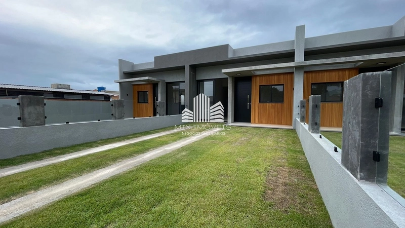 Excelente casa Geminada Forro laje, Centro Xangri-lá RS.: 6ª foto da galeria de imagens do imóvel