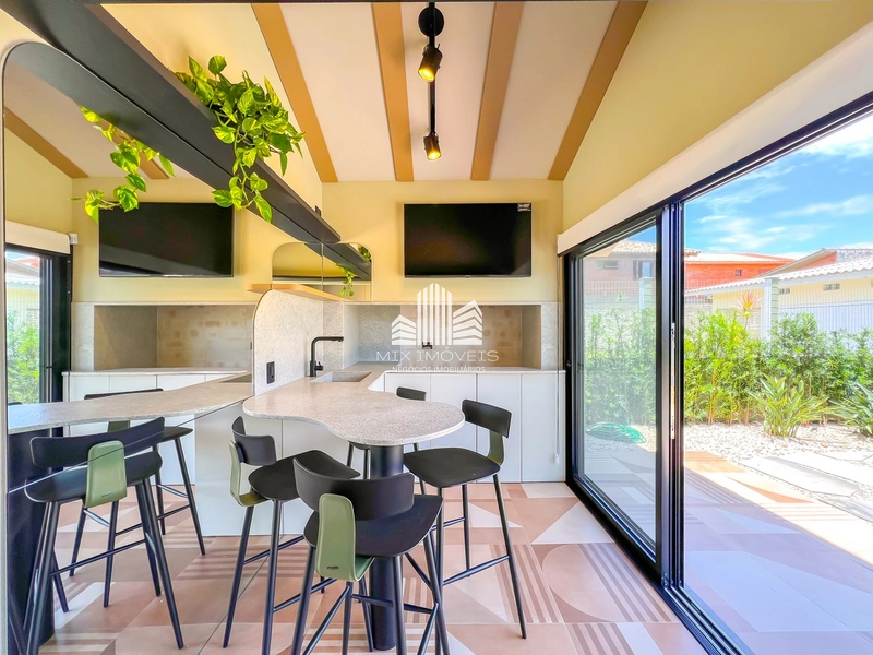 Excelente casa sobrado a uma quadra do mar, no centro Xangri-lá RS!: 37ª foto da galeria de imagens do imóvel