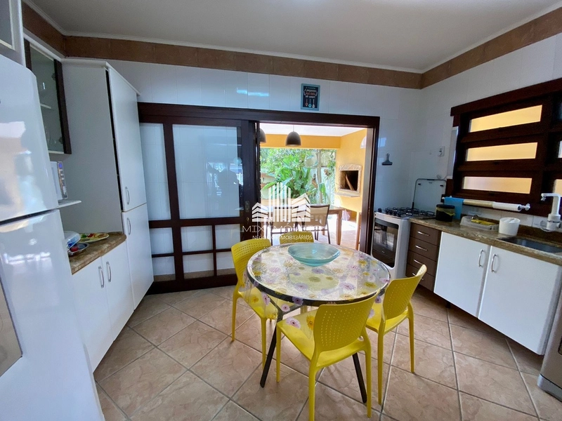 Duplex Geminado, no centro de Xangri-lá RS.: 12ª foto da galeria de imagens do imóvel