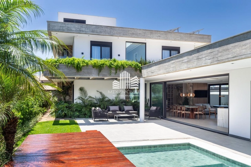 Casa Sobrado, estilo contemporâneo, lado mar em Atlântida!: 36ª foto da galeria de imagens do imóvel