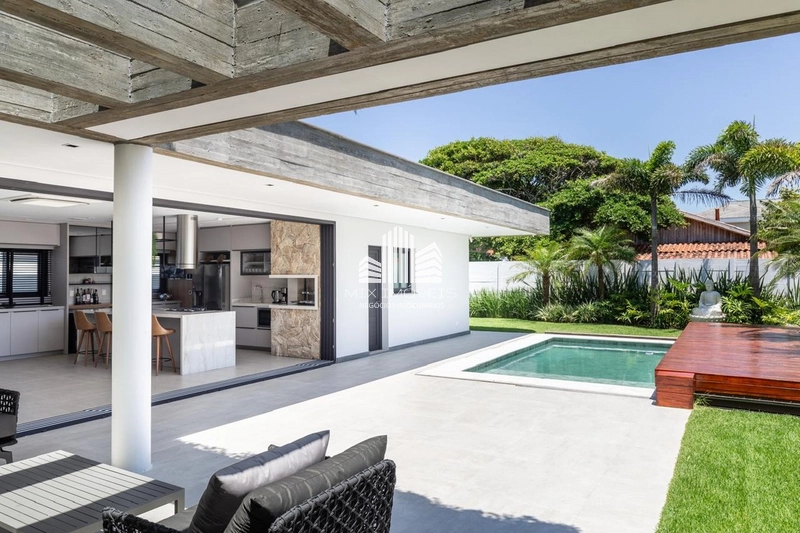 Casa Sobrado, estilo contemporâneo, lado mar em Atlântida!: 39ª foto da galeria de imagens do imóvel