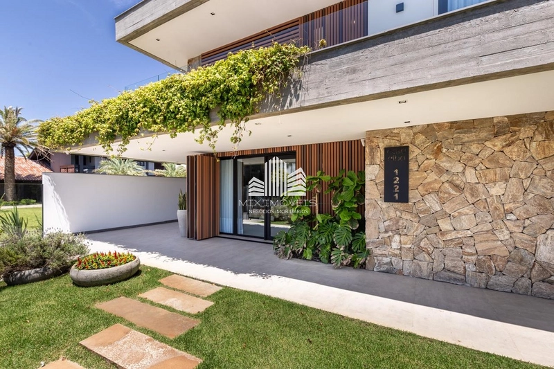 Casa Sobrado, estilo contemporâneo, lado mar em Atlântida!: 3ª foto da galeria de imagens do imóvel