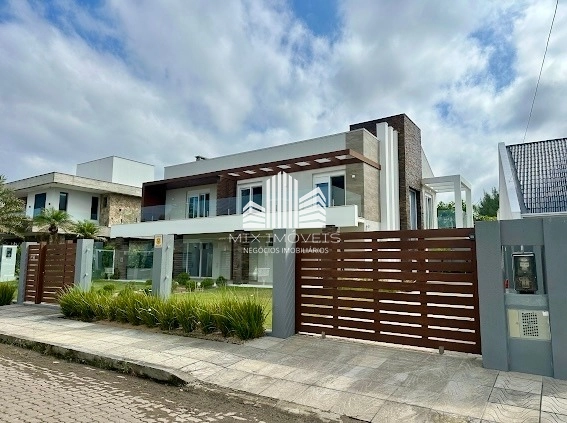 Casa Sobrado, estilo contemporâneo, lado mar em Atlântida!: 1ª foto da galeria de imagens do imóvel
