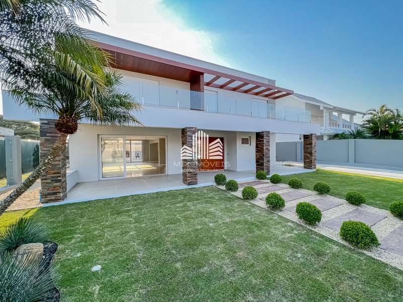 Casa Sobrado, estilo contemporâneo, lado mar em Atlântida!: 4ª foto da galeria de imagens do imóvel