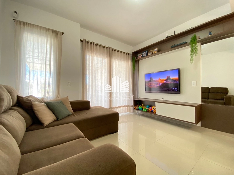 Excelente Sobrado/Duplex, com piscina, Centro Xangri-lá!: 4ª foto da galeria de imagens do imóvel