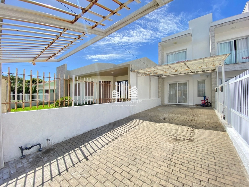 Excelente Sobrado/Duplex, com piscina, Centro Xangri-lá!: 2ª foto da galeria de imagens do imóvel
