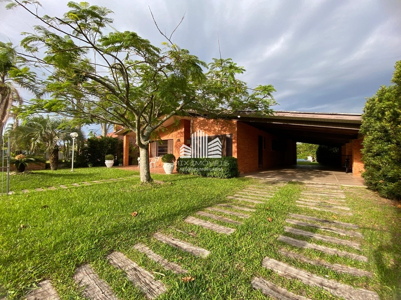 Excelente casa junto ao centrinho de Atlântida!: 9ª foto da galeria de imagens do imóvel