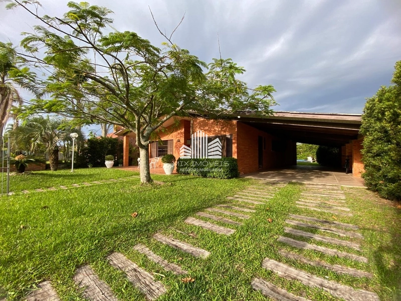 Excelente casa junto ao centrinho de Atlântida!: 4ª foto da galeria de imagens do imóvel