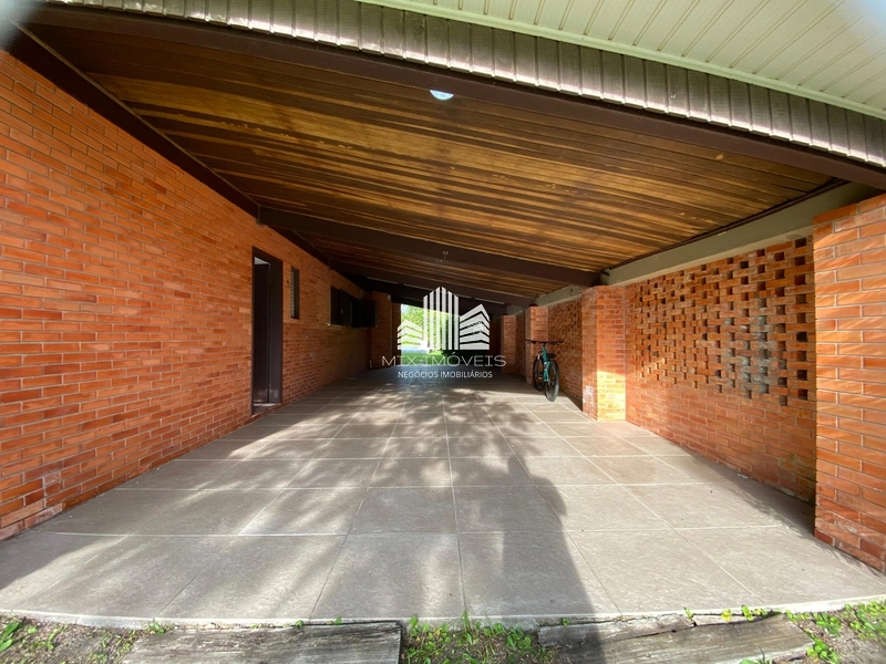 Excelente casa junto ao centrinho de Atlântida!: 8ª foto da galeria de imagens do imóvel
