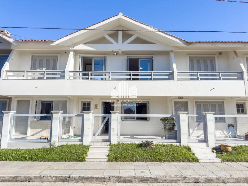 Excelente Sobrado Duplex, Beira Mar, Centro Xangri-lá!: 1ª foto da galeria de imagens do imóvel