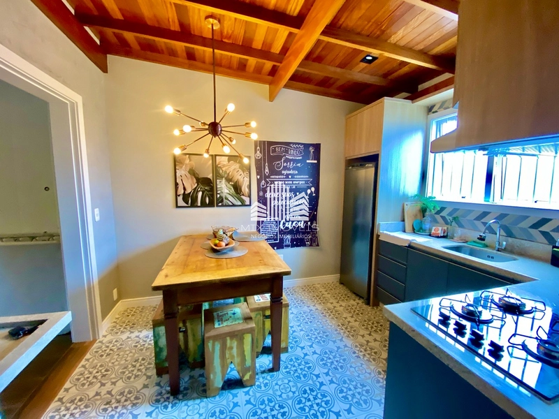 Excelente Sobrado duplex, Centro Xangri-lá RS.: 12ª foto da galeria de imagens do imóvel