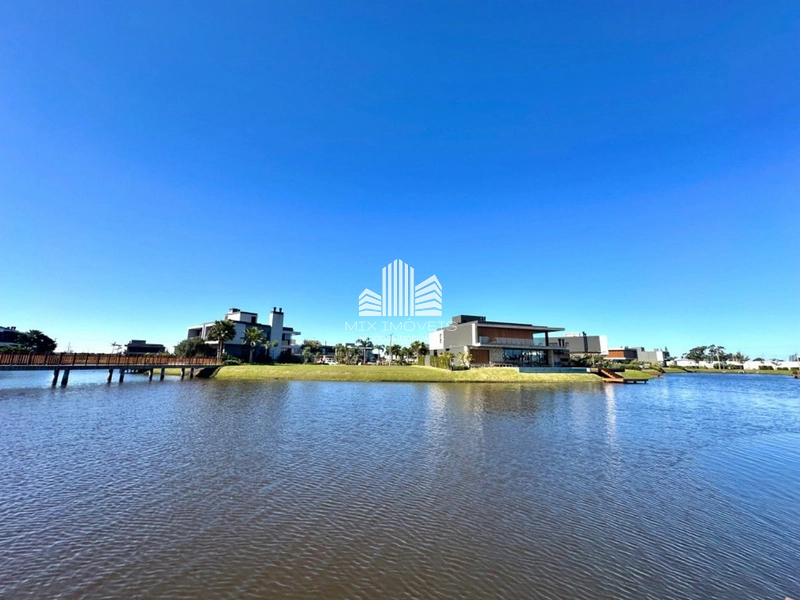 Mansão beira de lago, Condomínio Sense Xangri-lá RS!: 6ª foto da galeria de imagens do imóvel