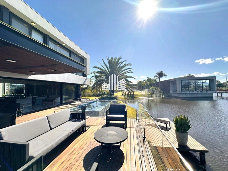 Mansão beira de lago, Condomínio Sense Xangri-lá RS!: 23ª foto da galeria de imagens do imóvel