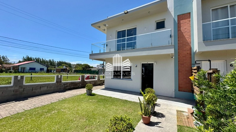 Excelente Sobrado duplex, Centro Xangri-lá RS.: 3ª foto da galeria de imagens do imóvel