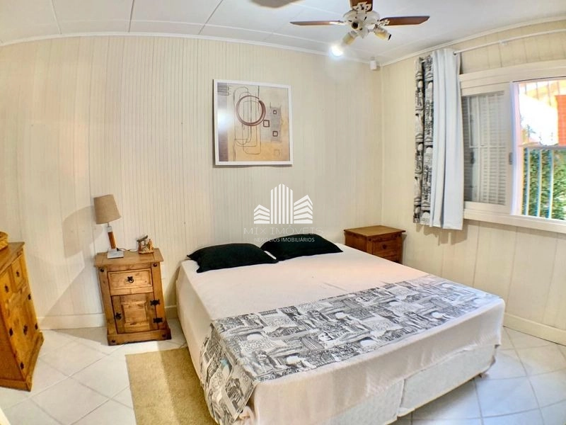Linda casa fora de condomínio á venda: 28ª foto da galeria de imagens do imóvel