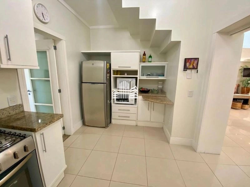 Excelente casa sobrado, a 50 metros do mar!: 14ª foto da galeria de imagens do imóvel