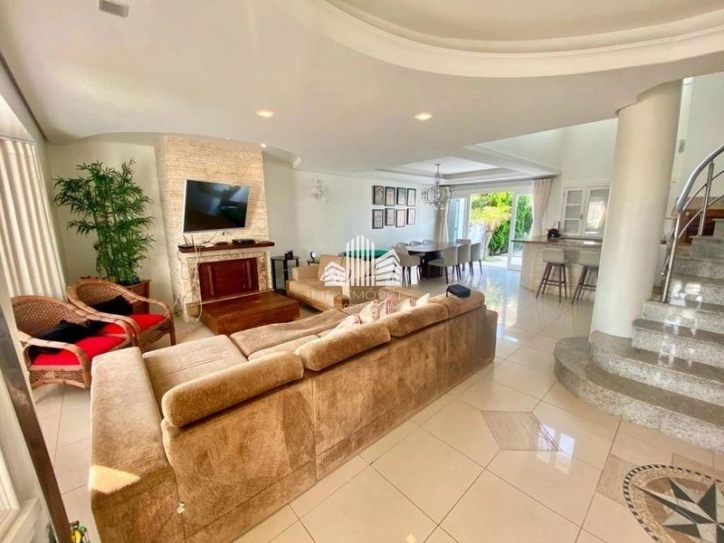 Excelente casa sobrado, a 50 metros do mar!: 5ª foto da galeria de imagens do imóvel