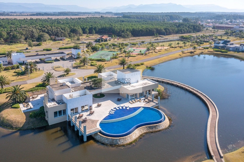 Costa Serena