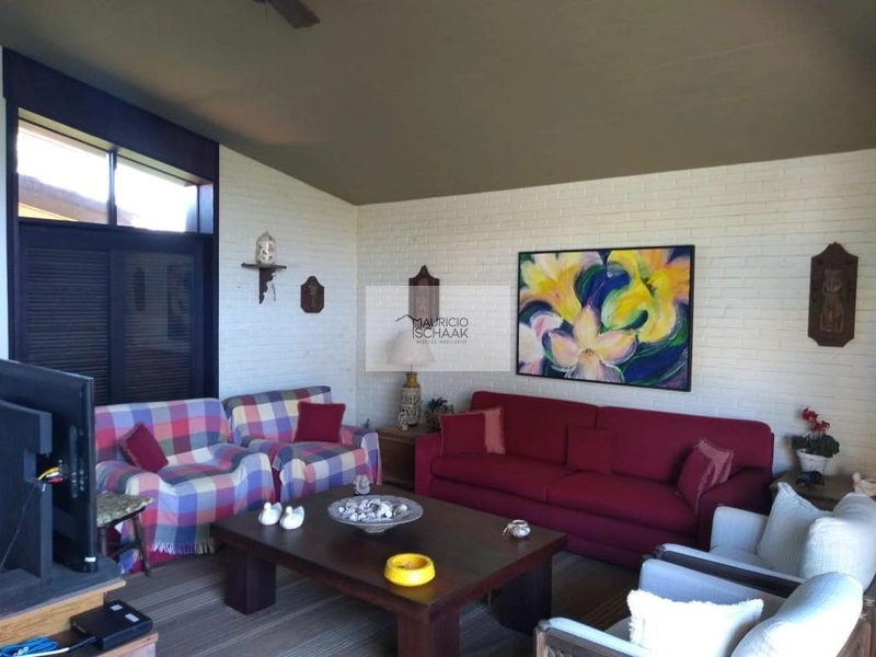 Casa em Atlântida: 2ª foto da galeria de imagens do imóvel
