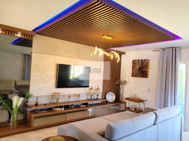 Casa reformada em ótima localização em Atlântida: 26ª foto da galeria de imagens do imóvel