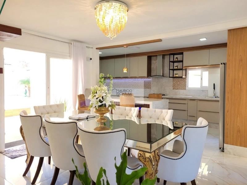 Casa reformada em ótima localização em Atlântida: 23ª foto da galeria de imagens do imóvel