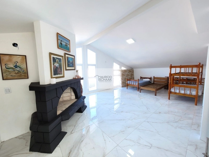 Casa reformada em ótima localização em Atlântida: 33ª foto da galeria de imagens do imóvel