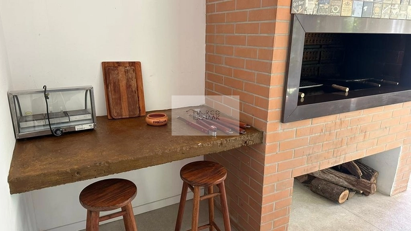 Casa beira lago em condomínio fechado: 7ª foto da galeria de imagens do imóvel