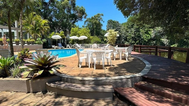 Casa beira lago em condomínio fechado: 12ª foto da galeria de imagens do imóvel