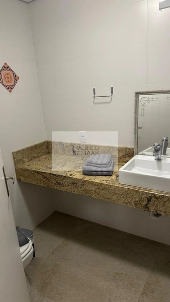 Casa beira lago em condomínio fechado: 5ª foto da galeria de imagens do imóvel