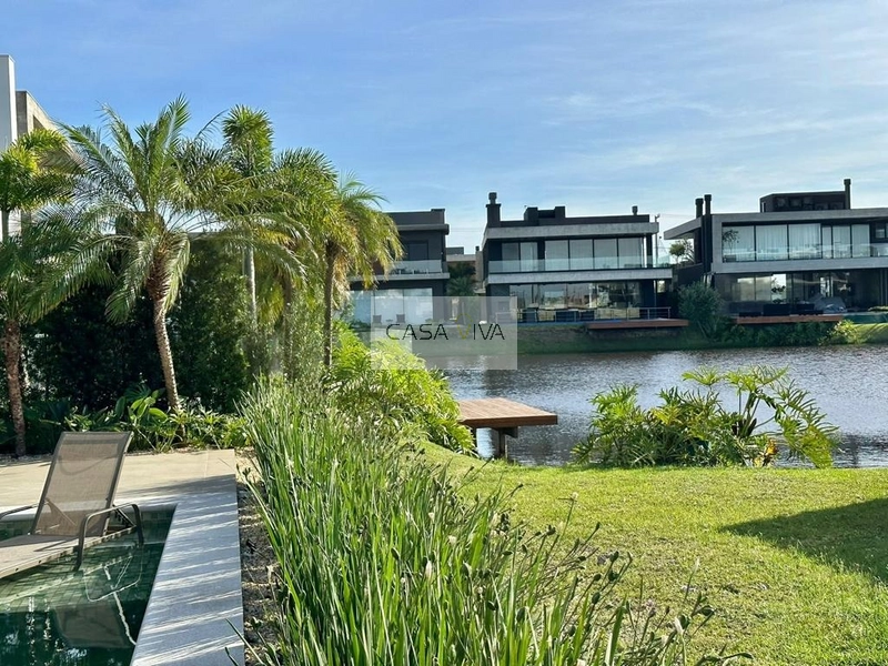 Sobrado em condomínio fechado de luxo: 5ª foto da galeria de imagens do imóvel