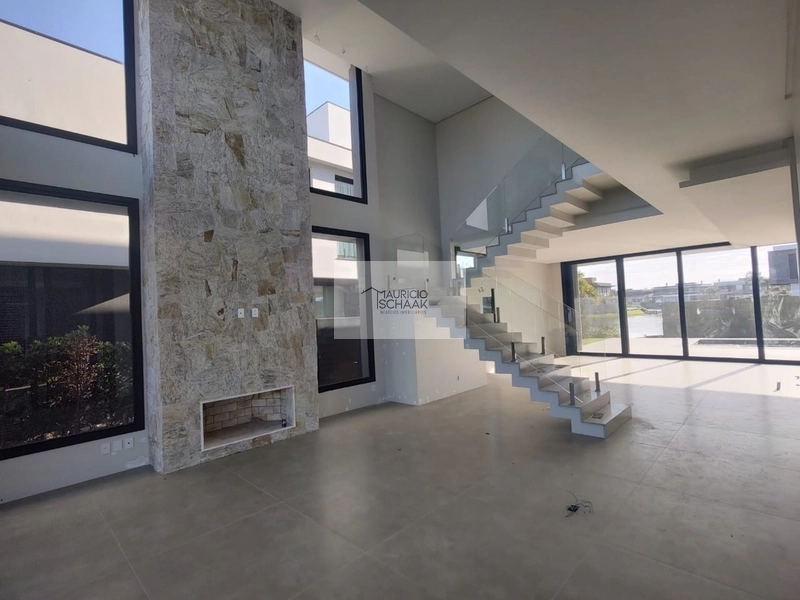 Sobrado em condomínio fechado de luxo: 2ª foto da galeria de imagens do imóvel