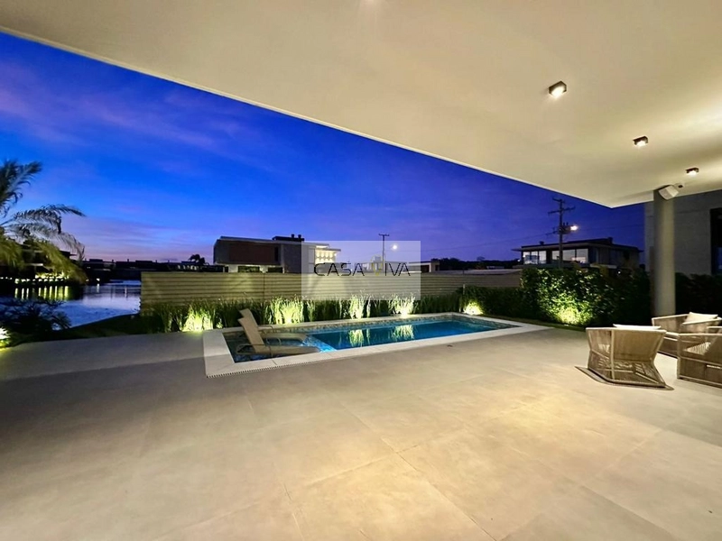 Sobrado em condomínio fechado de luxo: 101ª foto da galeria de imagens do imóvel