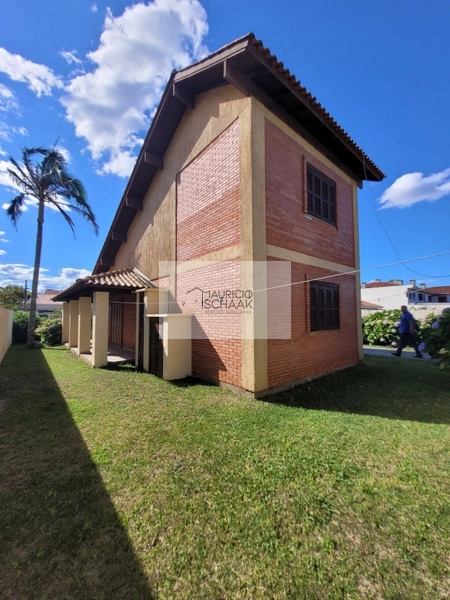 Casa muito bem localizada em Capão da Canoa: 21ª foto da galeria de imagens do imóvel