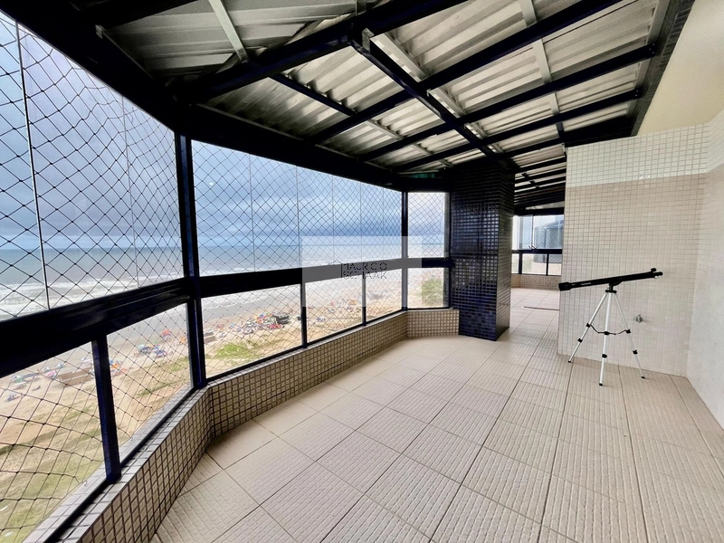 Cobertura com vista eterna pro mar: 26ª foto da galeria de imagens do imóvel
